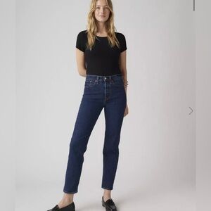 Levi's Dark Blue Straight Leg Women's Jeans, NWT